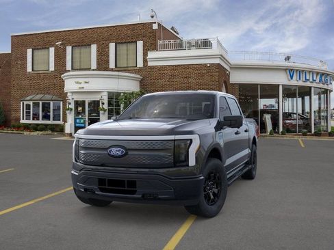 New 2025 Ford F150 Lightning XLT image 2