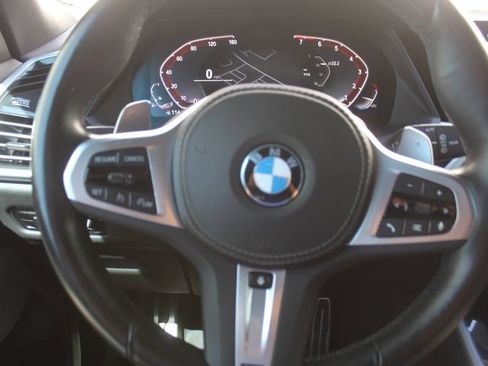 Used 2023 BMW X5 xDrive40i w/ M Sport Package image 18