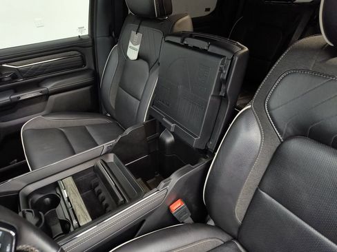 Used 2025 RAM 1500 Limited w/ Trailer Tow Group AWD/4WD image 31