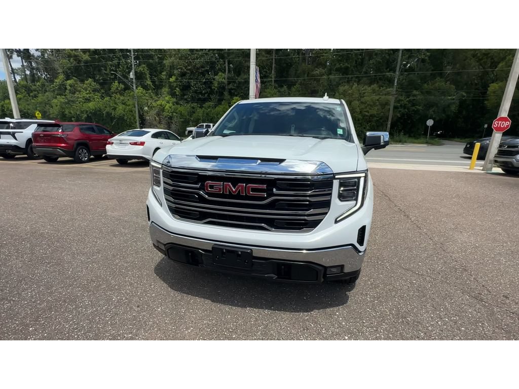 Used 2024 GMC Sierra 1500 SLT AWD/4WD image 7