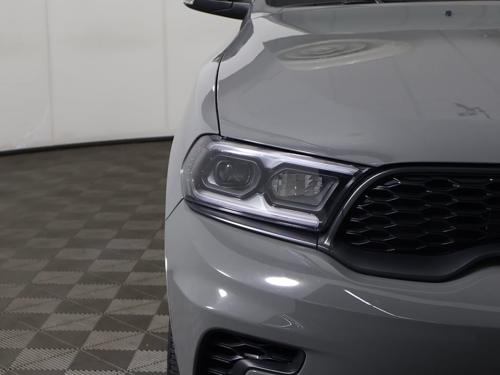 Used 2025 Dodge Durango GT AWD/4WD image 17