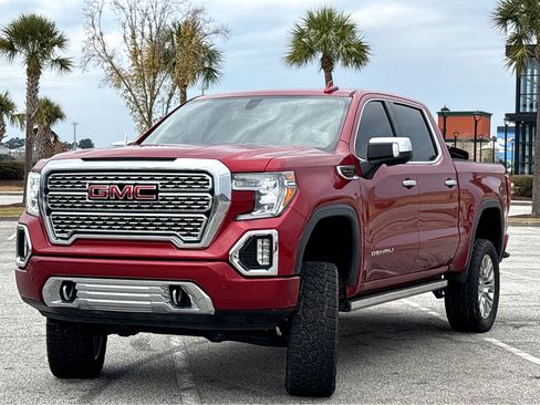 Used 2022 GMC Sierra 1500 Denali w/ Denali Premium Package image 3