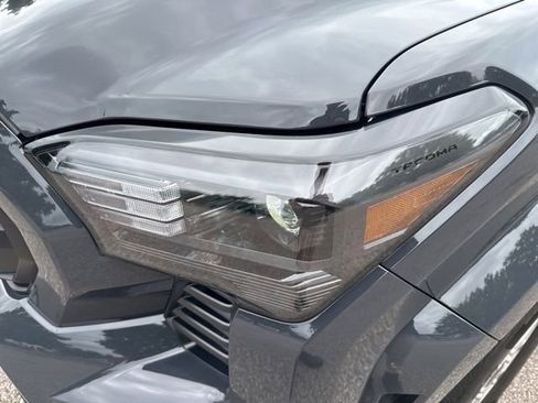 Used 2025 Toyota Tacoma SR RWD image 10