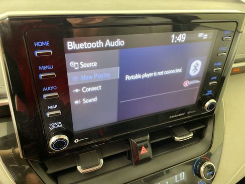 Used 2022 Toyota Corolla XSE image 25