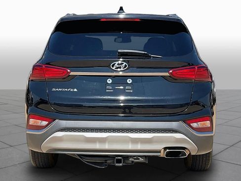 Used 2019 Hyundai Santa Fe SEL FWD image 4