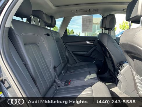Used 2023 Audi Q5 2.0T Premium w/ Convenience Package AWD/4WD image 28