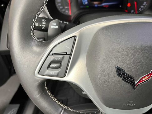 Used 2015 Chevrolet Corvette Z06 w/ 3LZ Preferred Equipment Group RWD image 26
