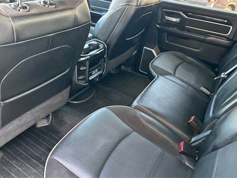 Used 2020 RAM 3500 Laramie image 15