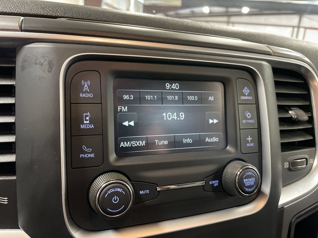 Used 2024 RAM 1500 Classic SLT AWD/4WD image 18