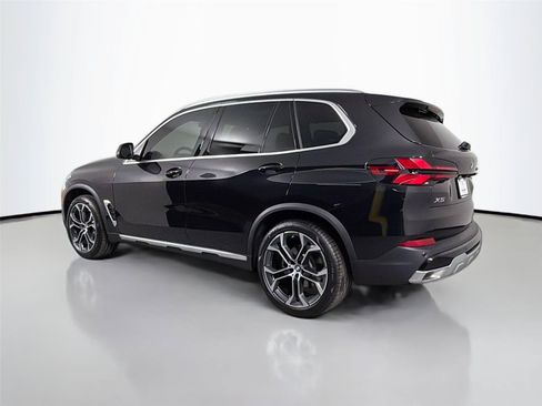 New 2026 BMW X5 sDrive40i w/ Climate Comfort Package RWD image 14