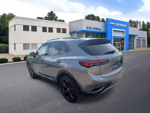 Used 2022 Buick Envision Essence w/ Technology Package II AWD/4WD image 5