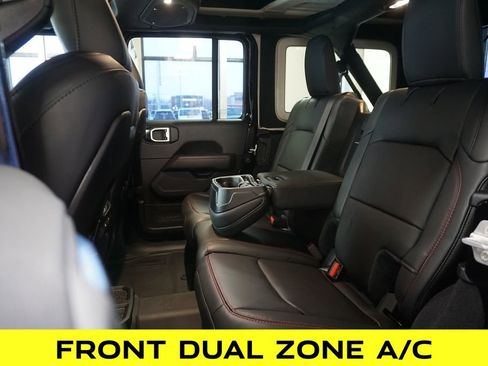 New 2026 Jeep Wrangler Moab image 5