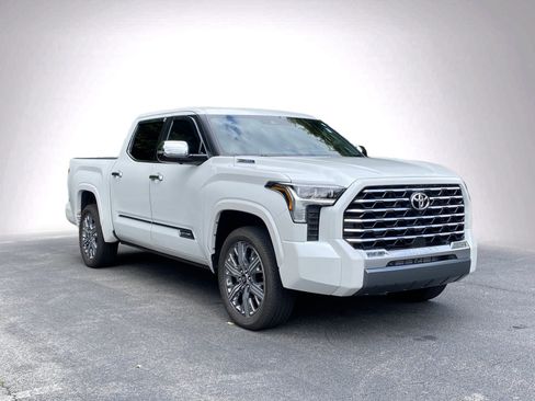 Used 2026 Toyota Tundra Capstone AWD/4WD image 2