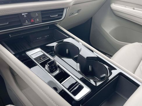 New 2026 Volkswagen Atlas SE FWD image 30