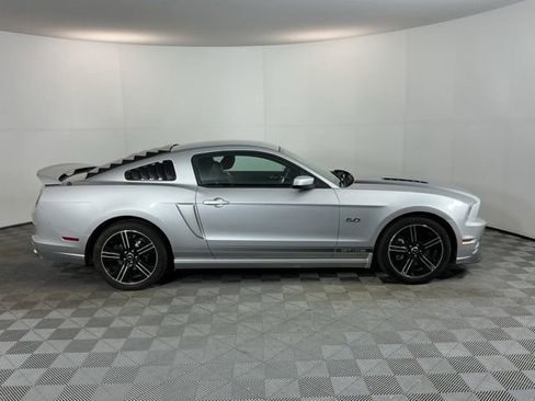 Used 2014 Ford Mustang GT w/ Electronics Package RWD image 4