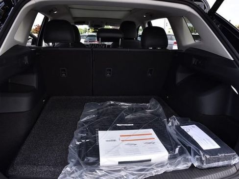 New 2026 Volkswagen Tiguan SE AWD/4WD image 25