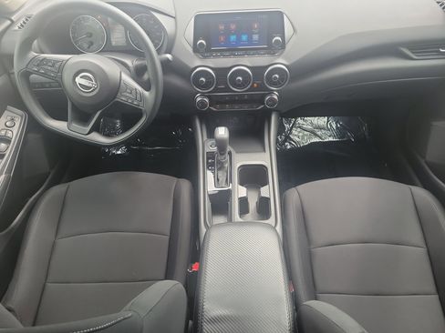 Certified 2025 Nissan Sentra S image 19