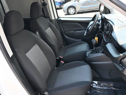 Used 2016 RAM ProMaster City Tradesman SLT w/ Rear Back-up Camera Group image 13