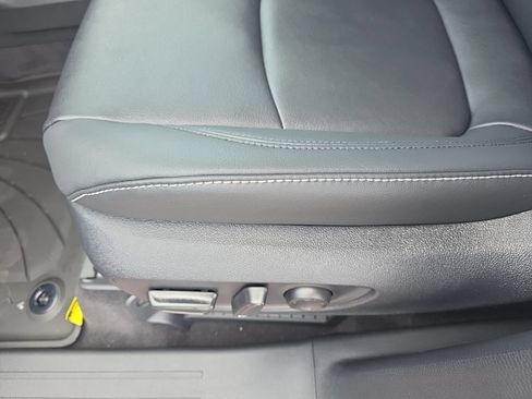 New 2026 Toyota Sienna XSE FWD image 17
