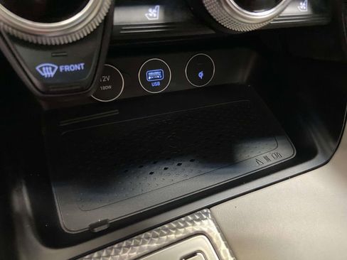 Used 2023 Genesis G70 3.3T w/ Sport Prestige Package image 25