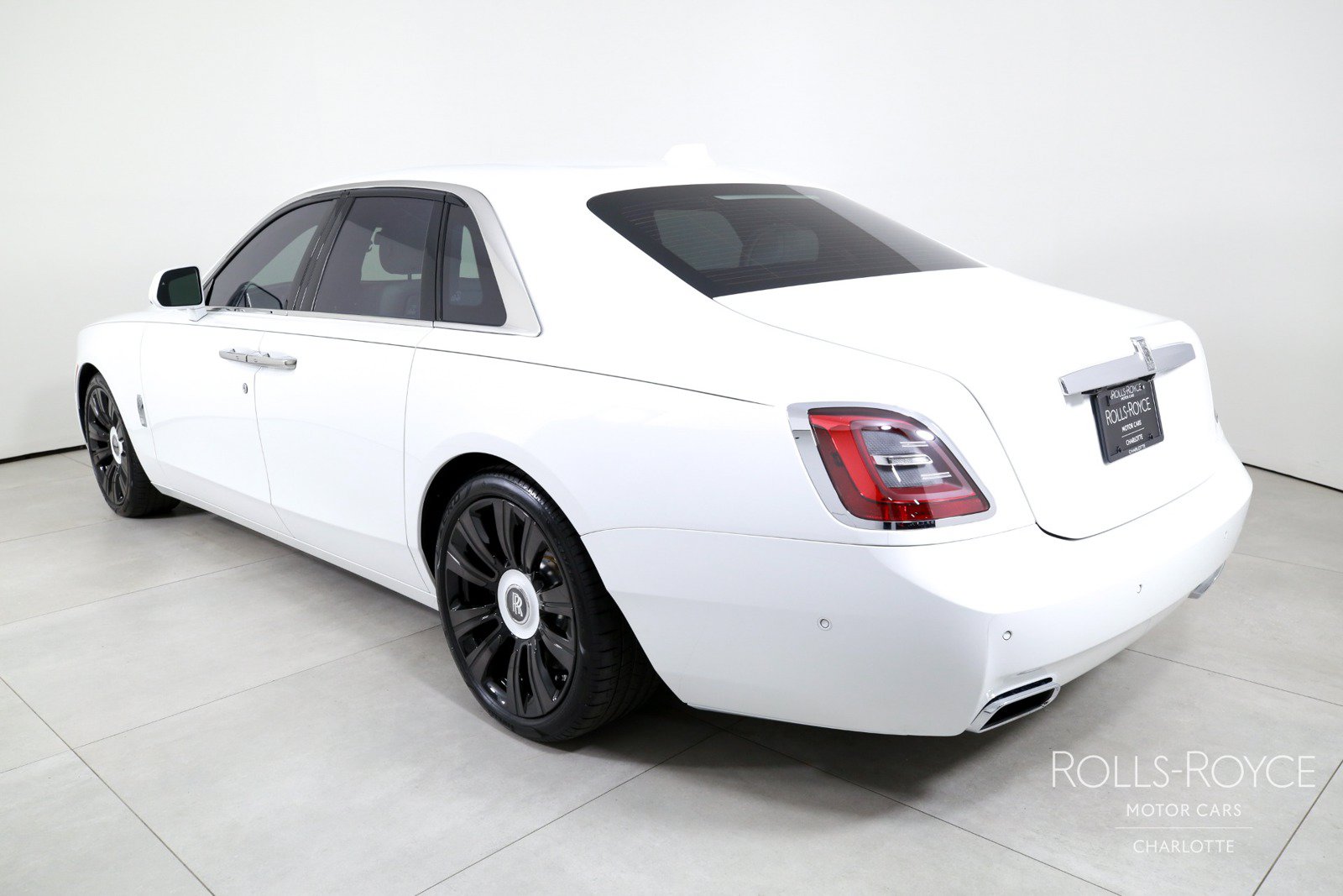 Certified 2021 Rolls-Royce Ghost AWD/4WD image 8