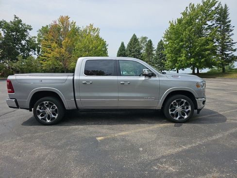 Used 2022 RAM 1500 Limited AWD/4WD image 7