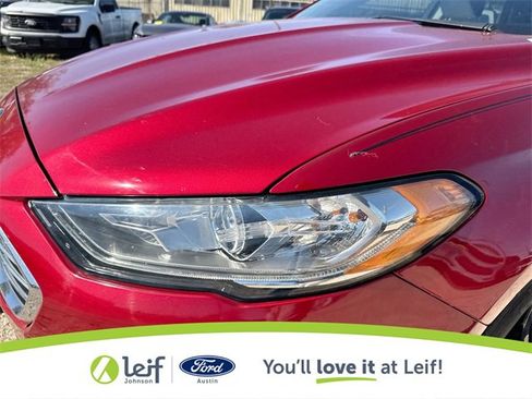 Certified 2020 Ford Fusion SE w/ Equipment Group 151A image 37