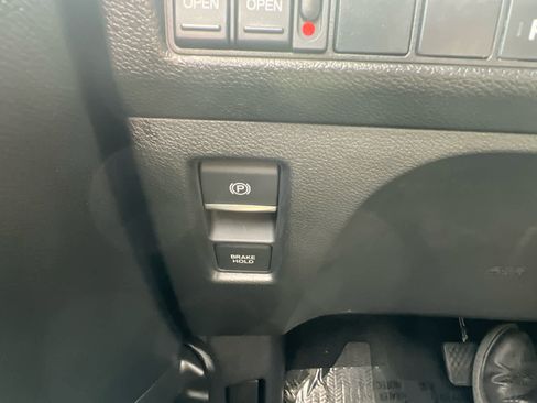 Used 2023 Honda Odyssey Touring image 22