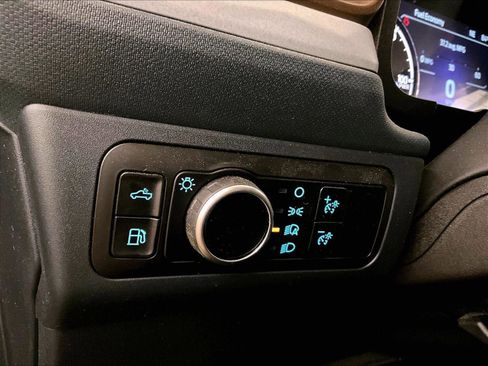 Used 2024 Ford Maverick Lariat FWD image 30