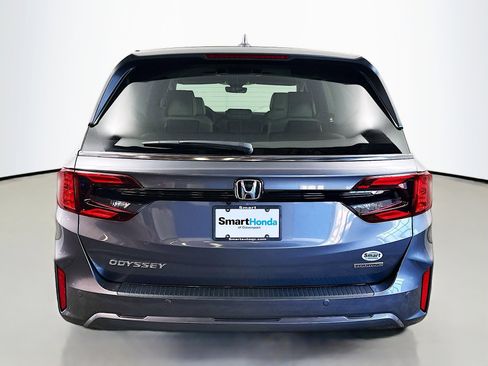 New 2026 Honda Odyssey Touring image 6