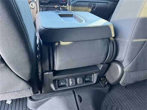 Certified 2021 Chevrolet Silverado 2500 LT w/ All Star Edition image 20