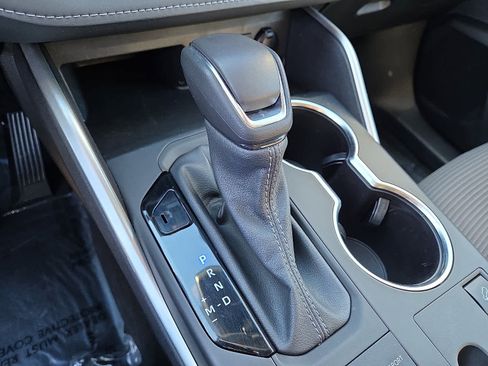 Certified 2024 Toyota Highlander LE image 16