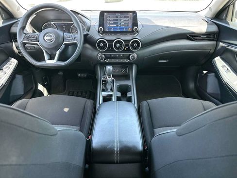 Used 2025 Nissan Sentra SV FWD image 25
