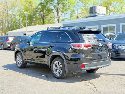 Used 2015 Toyota Highlander XLE AWD/4WD image 5