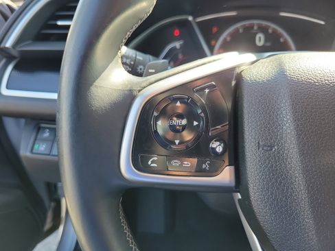 Used 2019 Honda Civic Sport image 5