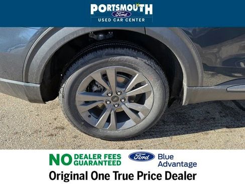 Certified 2022 Ford Explorer XLT w/ Equipment Group 202A image 30