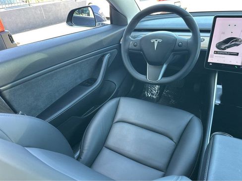 Used 2020 Tesla Model 3 Long Range image 19