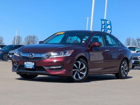 Used 2016 Honda Accord EX-L image 2