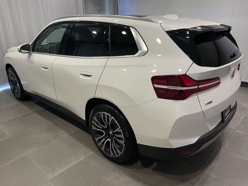Used 2026 BMW X3 xDrive30i w/ Premium Package AWD/4WD image 4