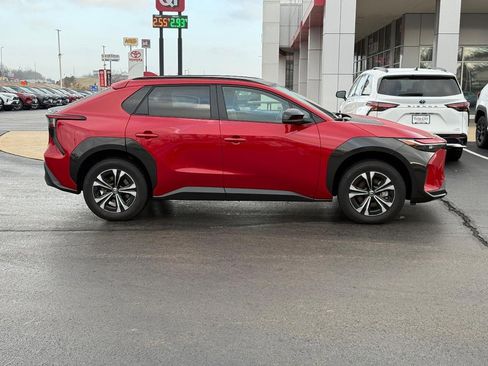 Certified 2024 Toyota bZ4X XLE AWD (Natl) w/ Weather Package image 2
