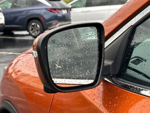 Used 2020 Nissan Rogue SL w/ Premium Package image 11