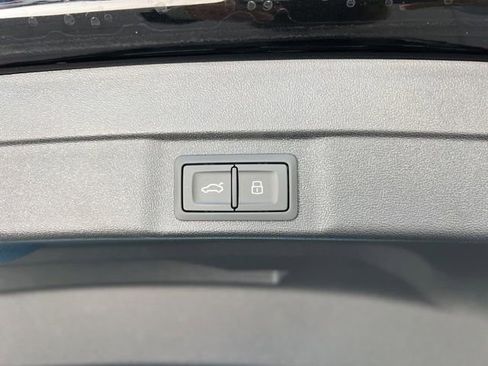 New 2025 Audi A5 2.0T Premium image 28