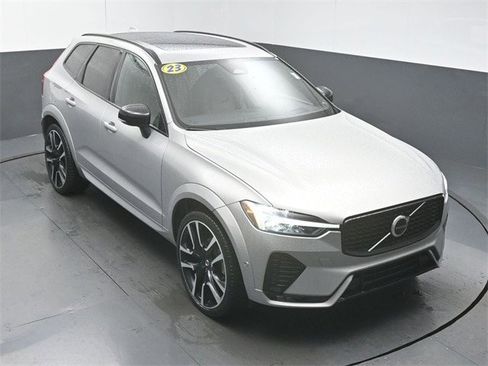 Used 2023 Volvo XC60 B5 Ultimate w/ Protection Package Premier FWD image 42