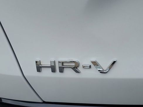 Certified 2024 Honda HR-V EX-L image 7