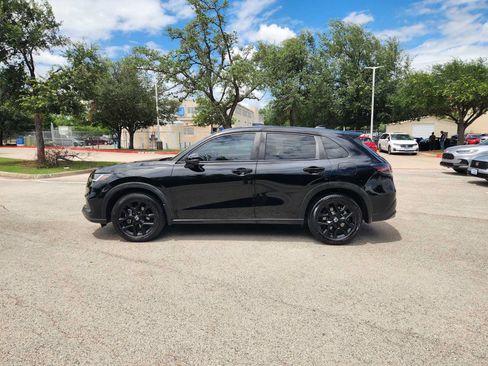 Used 2024 Honda HR-V Sport image 4