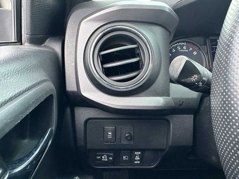Used 2023 Toyota Tacoma SR image 33