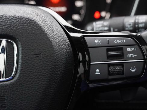 Used 2023 Honda Pilot Elite image 22