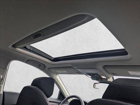 Used 2025 Honda Accord SE image 18