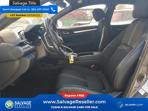 Used 2019 Honda Civic Sport image 9