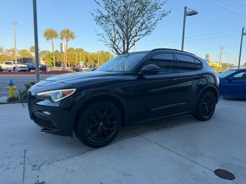 Used 2020 Alfa Romeo Stelvio w/ Nero Edizione image 2